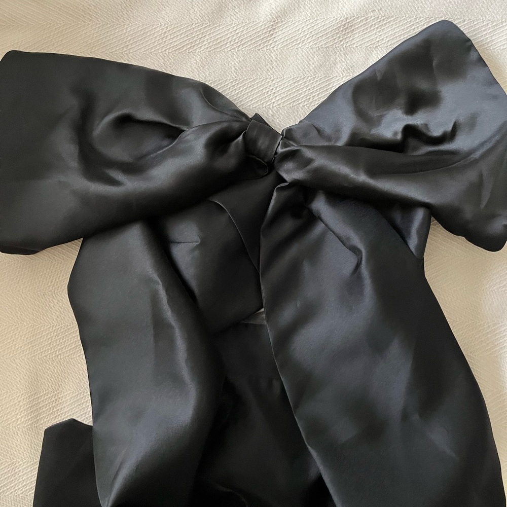 NWT Toccin $795 Black Bow One Shoulder Dress NWT Size 6 - Picture 6 of 12